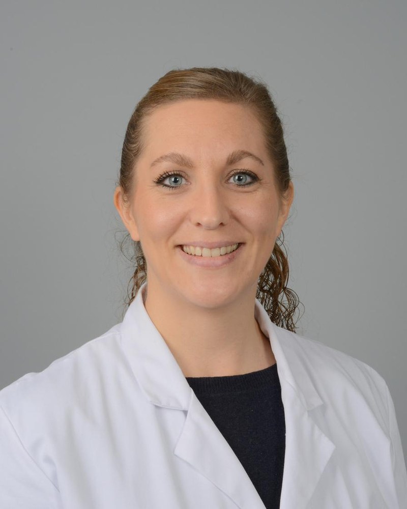 Dr Anne Puchar